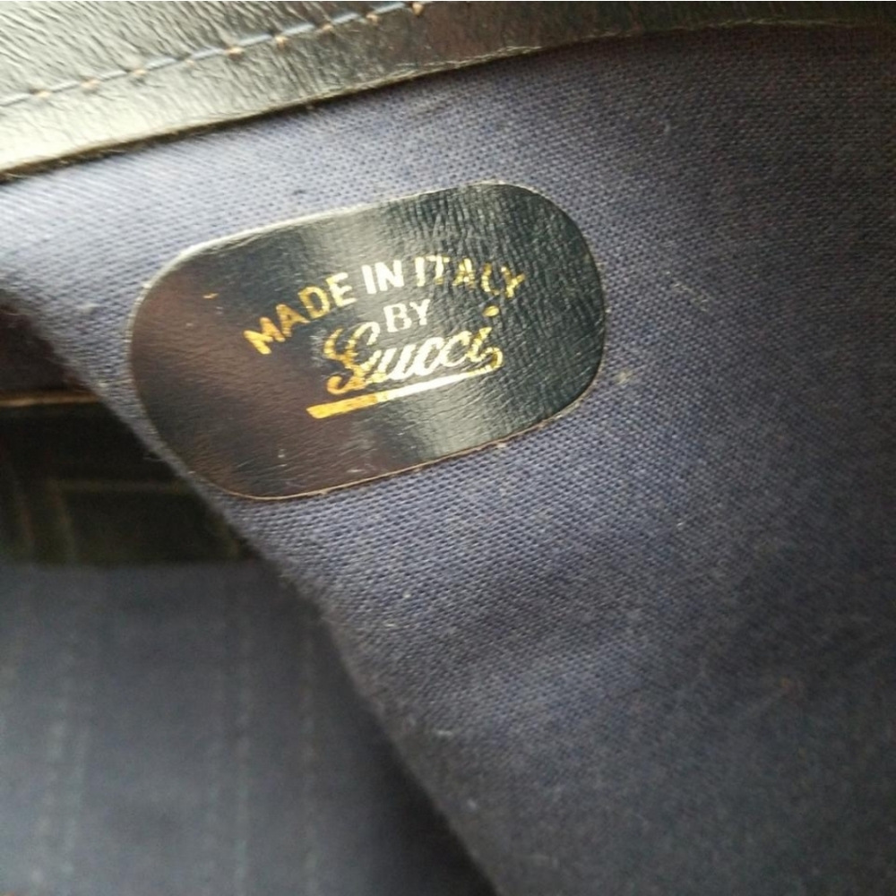 Authentic Vintage Gucci Duffle Carry on - Picture 8 of 11